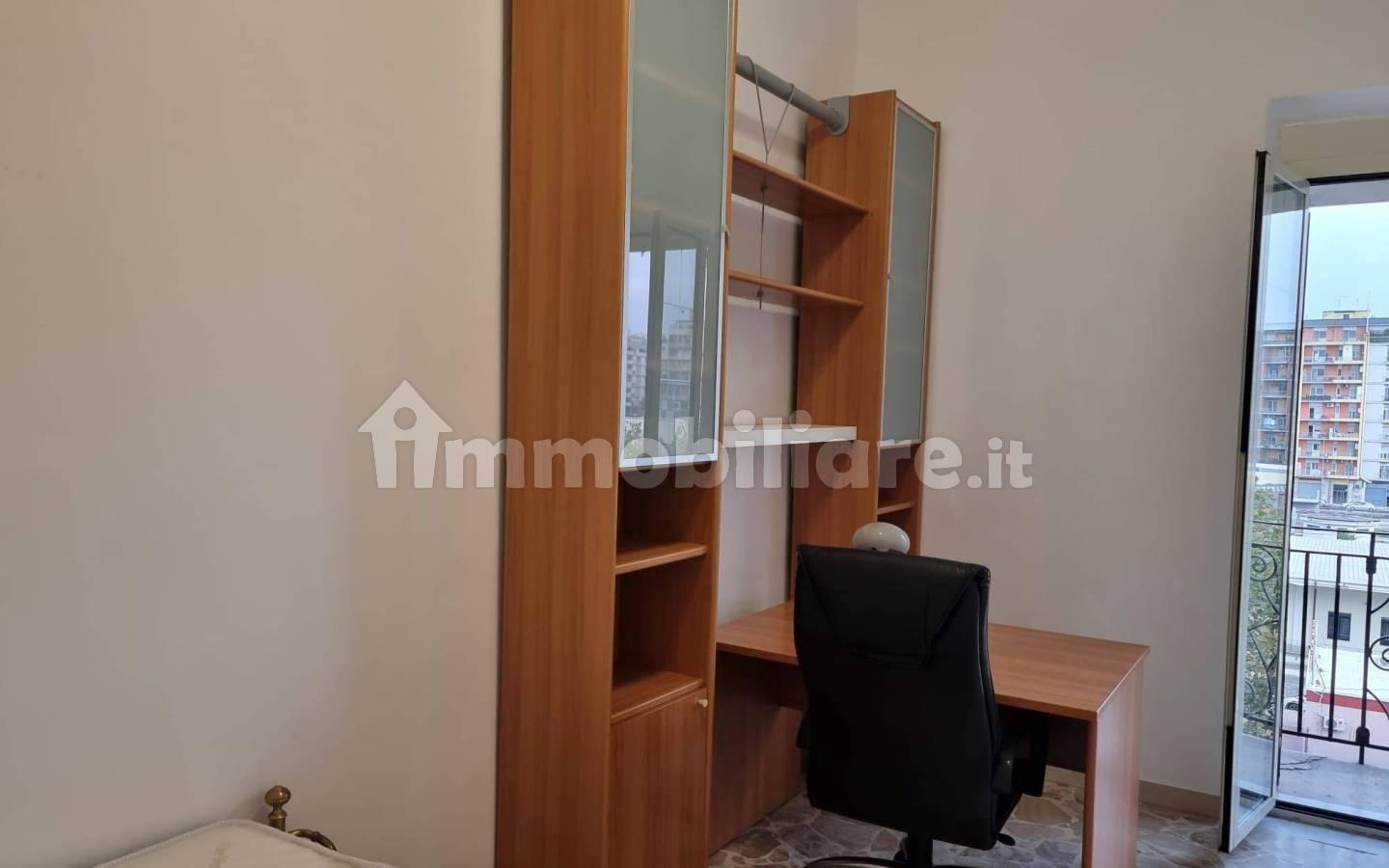 Stanza singola corso Italia 43A, Bari