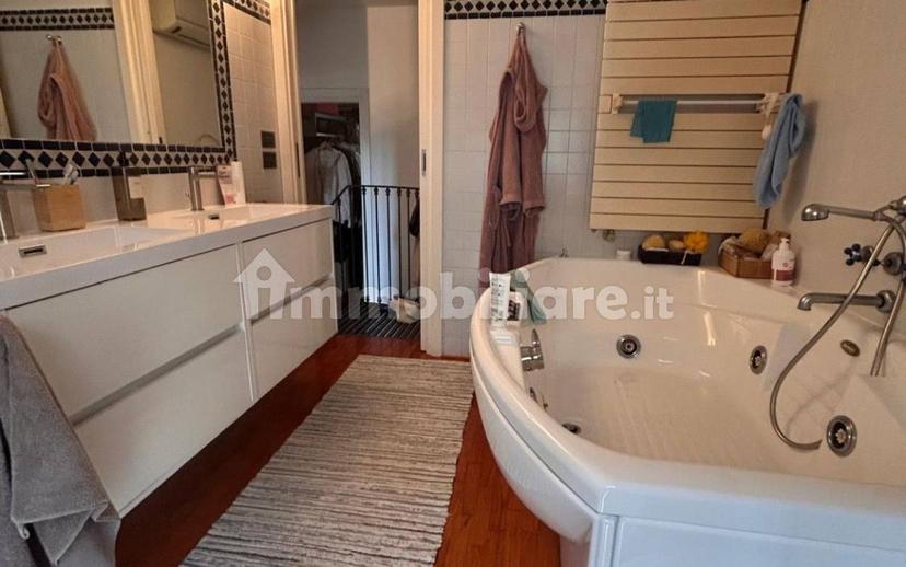 Quadrilocale via Sottoconvento 51, Centro Città, Ventimiglia — foto 20 di 31