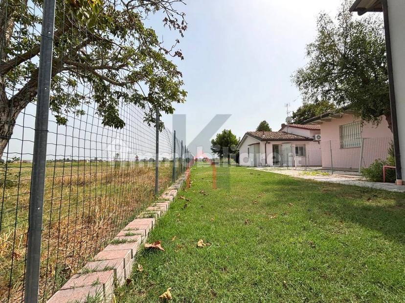 Villa bifamiliare, ottimo stato, 135 m², Villanova, Forlì — foto 5 di 25