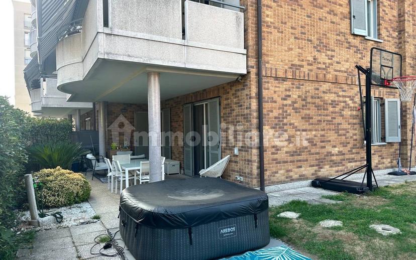 Trilocale via Venezia 34, Varedo — foto 4 di 10