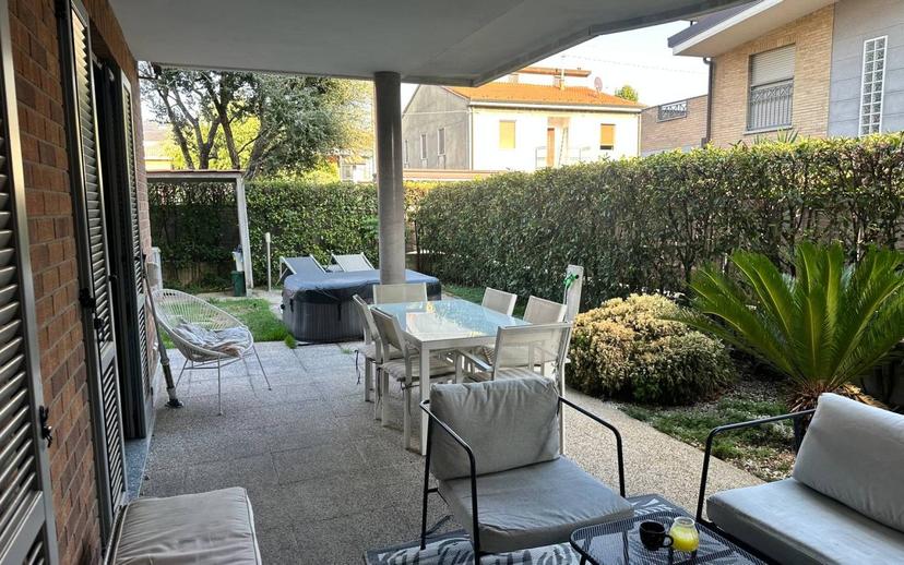 Trilocale via Venezia 34, Varedo — foto 2 di 10