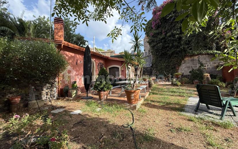 Rustico via Proietti 16, Trecastagni — foto 5 di 35