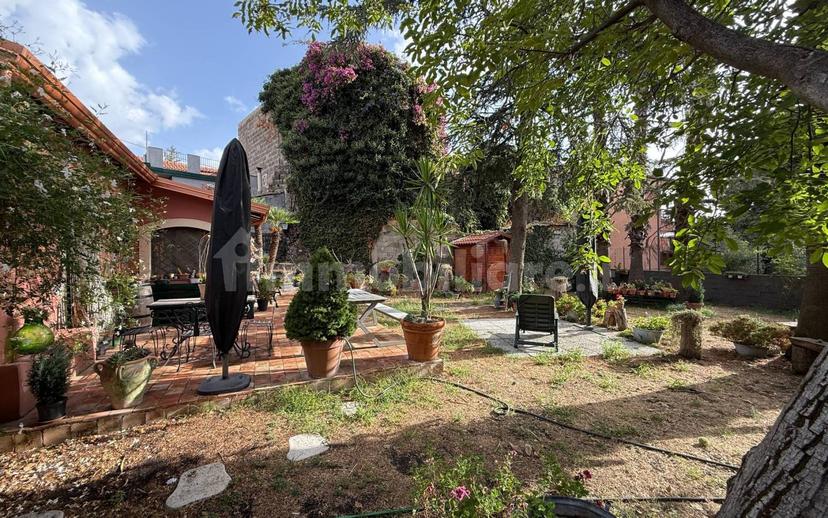 Rustico via Proietti 16, Trecastagni — foto 18 di 35