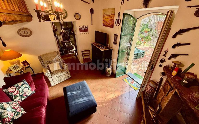 Rustico via Proietti 16, Trecastagni — foto 23 di 35