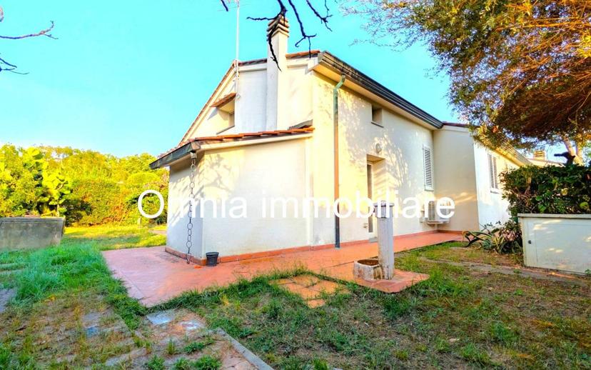Villa unifamiliare via Bologna, Oltrera, Pontedera — foto 12 di 14