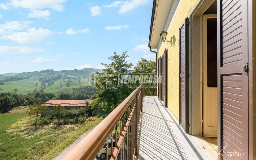 Villa plurifamiliare via Beleo 1, Casina — foto 2 di 69