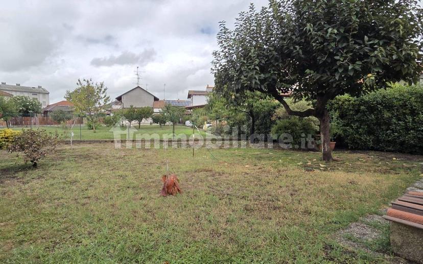 Villa unifamiliare via Vicenza 5, Isola - Bennet - Belvedere, Vercelli — foto 23 di 38