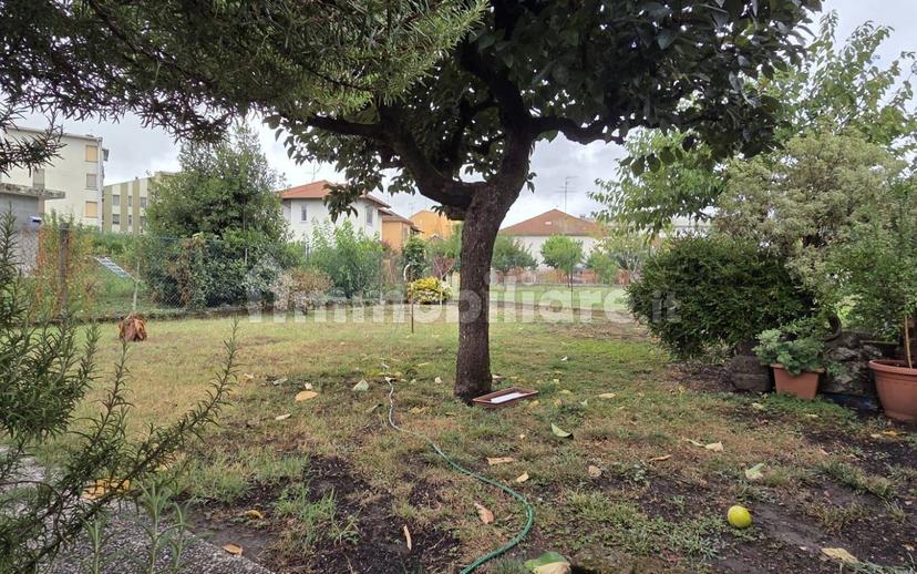 Villa unifamiliare via Vicenza 5, Isola - Bennet - Belvedere, Vercelli — foto 21 di 38