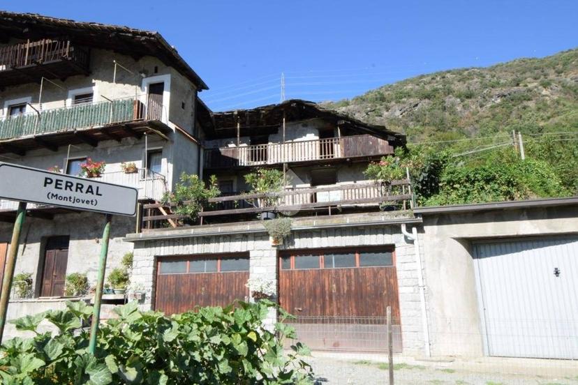 Rustico Località Perral, Montjovet — foto 10 di 17