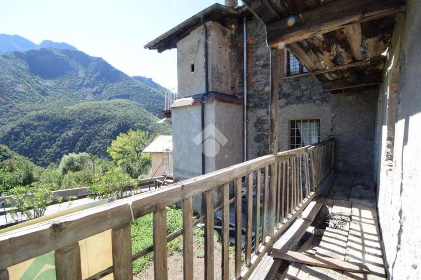 Rustico Località Perral, Montjovet