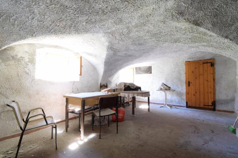 Rustico Località Perral, Montjovet — foto 12 di 17