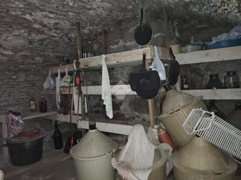 Rustico Località Perral, Montjovet — foto 13 di 17