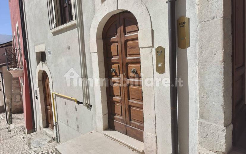 Trilocale Costa Masciarelli 41, Villa Comunale, L'Aquila — foto 3 di 22