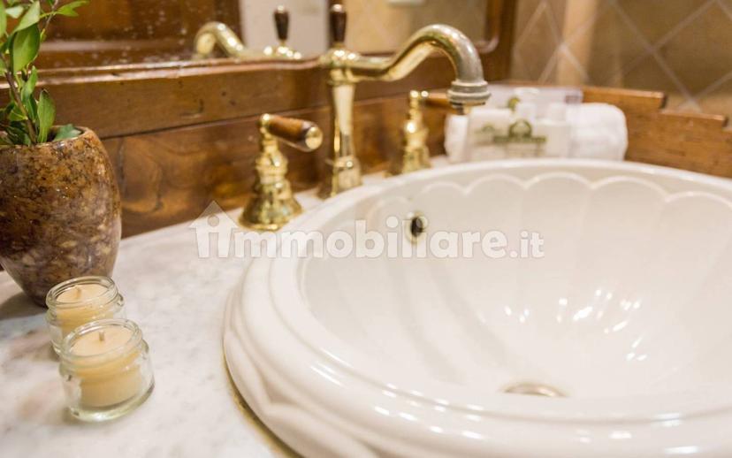 Bilocale ottimo stato, primo piano, Centro, Spello — foto 3 di 21