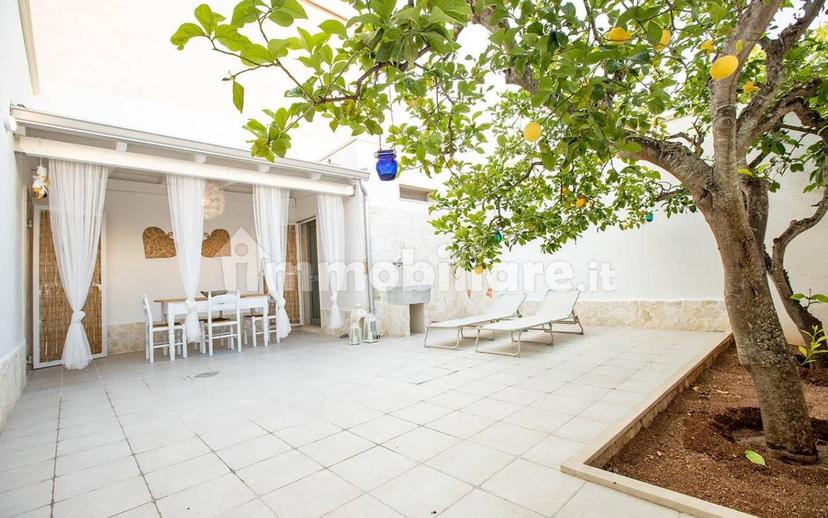 Villa unifamiliare via Vomano 34, Porto Cesareo — foto 12 di 33