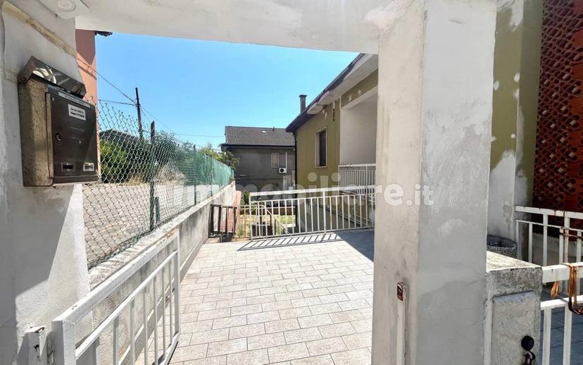 Terratetto unifamiliare via Cervone, Colle del Telegrafo - Colle Scorrano, Pescara — foto 2 di 31