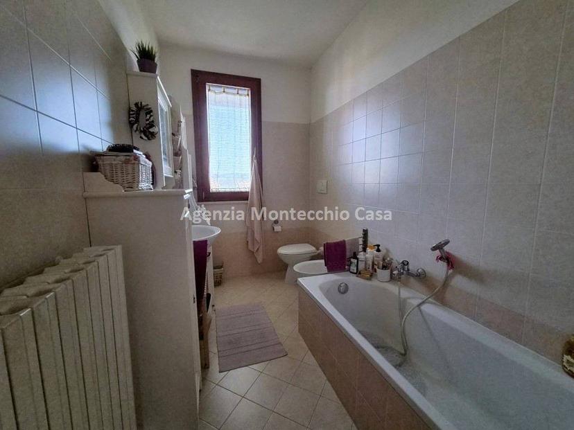 Quadrilocale Strada Santa Barbara, Tavullia — foto 19 di 24