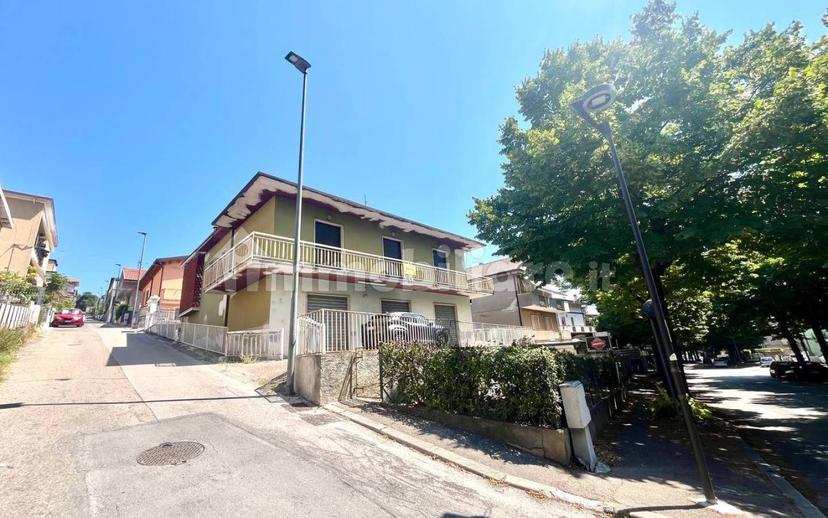 Terratetto unifamiliare via Cervone, Colle del Telegrafo - Colle Scorrano, Pescara — foto 31 di 31