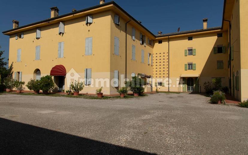 Trilocale via Croce di Prunaro 11, Budrio — foto 3 di 41