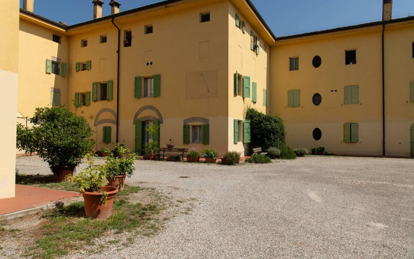 Trilocale via Croce di Prunaro 11, Budrio
