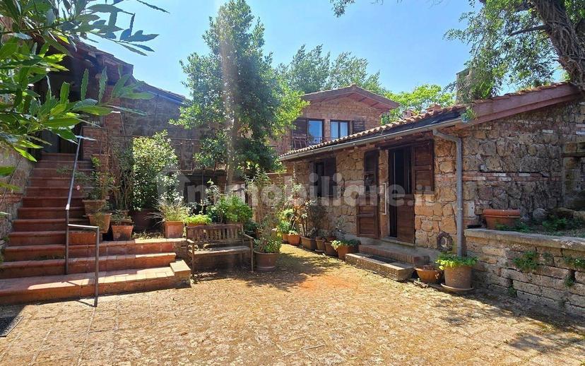 Casale Località San Giorgio 4, Proceno — foto 48 di 59