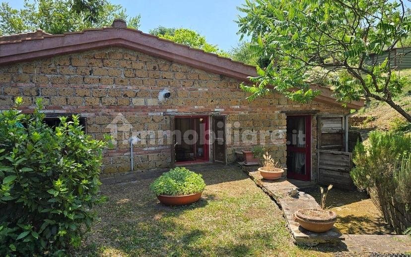 Casale Località San Giorgio 4, Proceno — foto 16 di 59