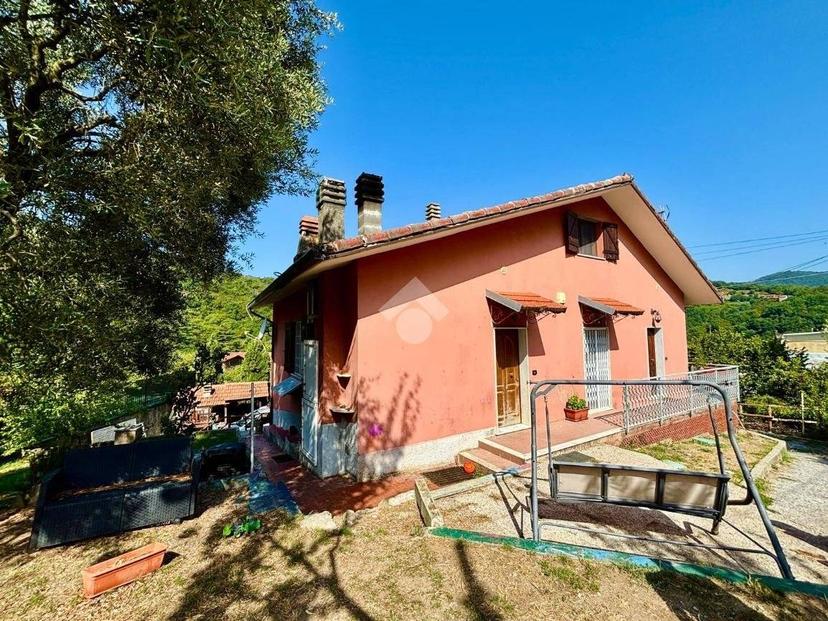 Villa unifamiliare via Bachelet 12, Sant'Olcese — foto 37 di 44