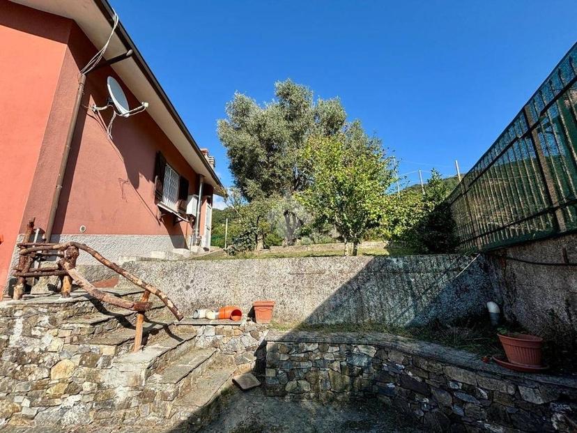 Villa unifamiliare via Bachelet 12, Sant'Olcese — foto 27 di 44