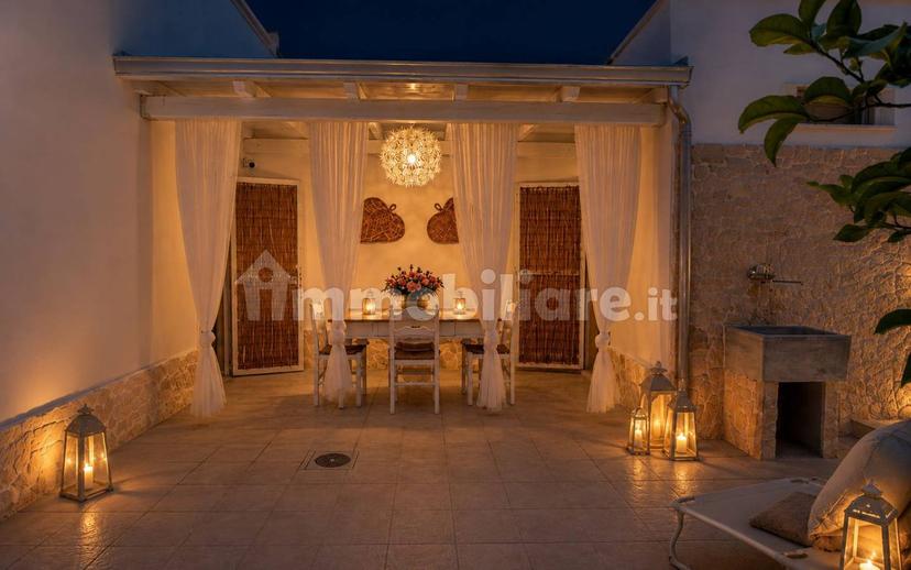 Villa unifamiliare via Vomano 34, Porto Cesareo — foto 2 di 33