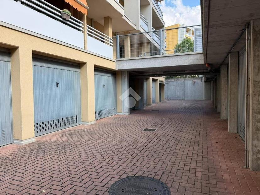Bilocale largo Caduti di Katyn 21, Manara - Cavagnari, Parma