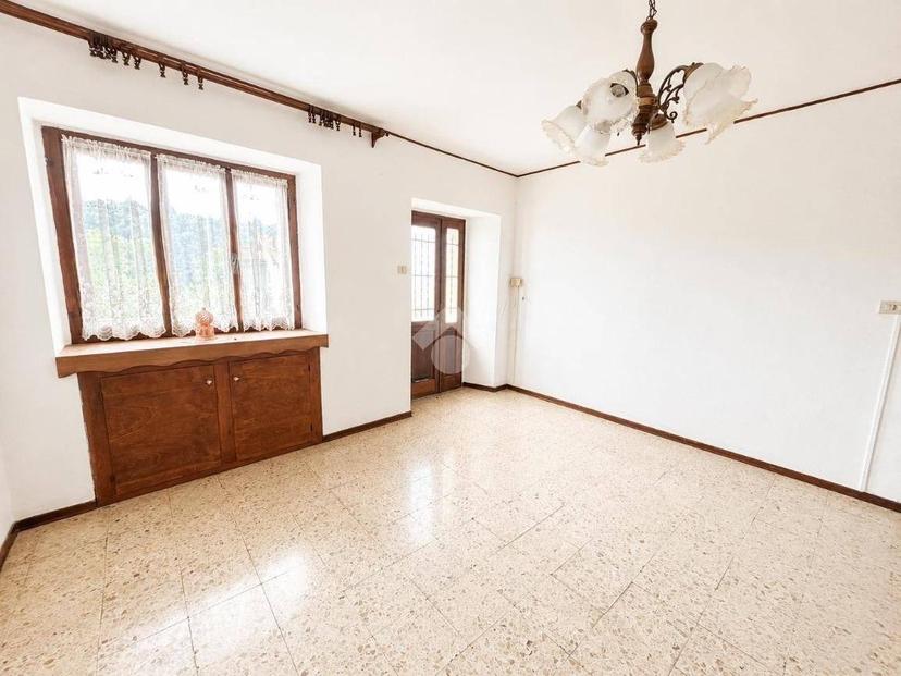 Terratetto unifamiliare via alla Fontana 3, Centro, Cossogno — foto 8 di 17