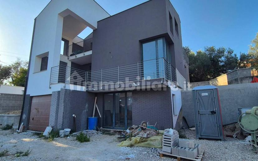 Villa unifamiliare via Alcide De Gasperi 54, Montesilvano Colle, Montesilvano — foto 2 di 47