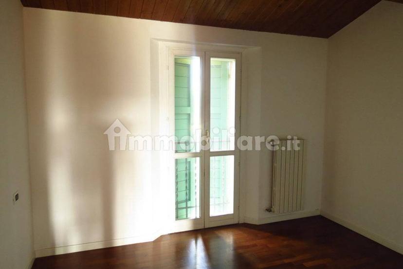 Quadrilocale ottimo stato, secondo piano, Faenza — foto 3 di 16
