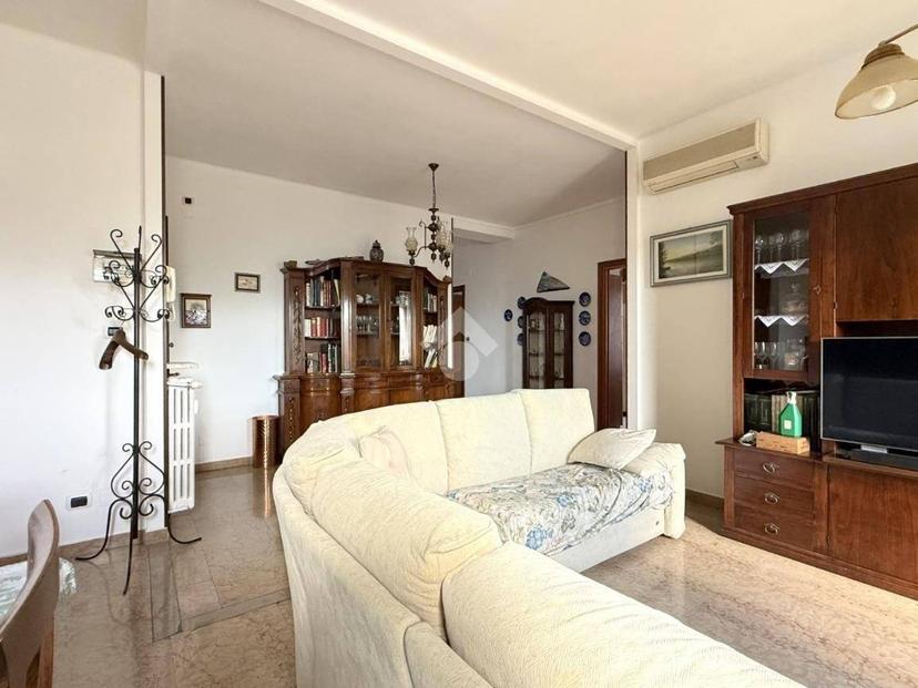 Appartamento via Alcide De Gasperi 42, Centro, Acqui Terme