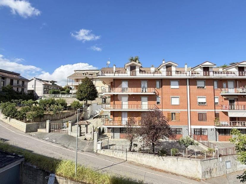 Appartamento via Alcide De Gasperi 42, Centro, Acqui Terme — foto 9 di 38