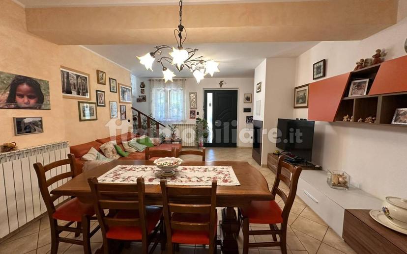 Villa bifamiliare Strada Fabrianese 220, Pianello, Perugia — foto 18 di 36