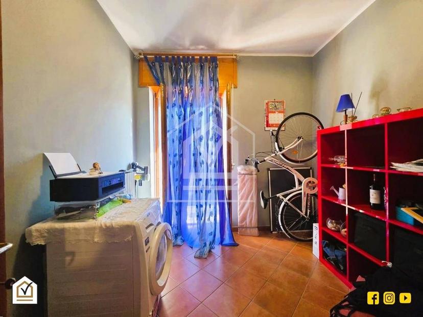 Bilocale buono stato, terzo piano, Trani — foto 7 di 8