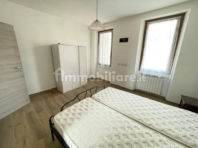 Bilocale via Enrico Cialdini 63, Meda — foto 9 di 16
