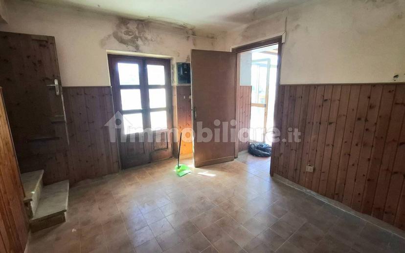 Casa colonica via Antonio Gramsci-Castiglione, Castiglione Della Valle, Marsciano — foto 20 di 33