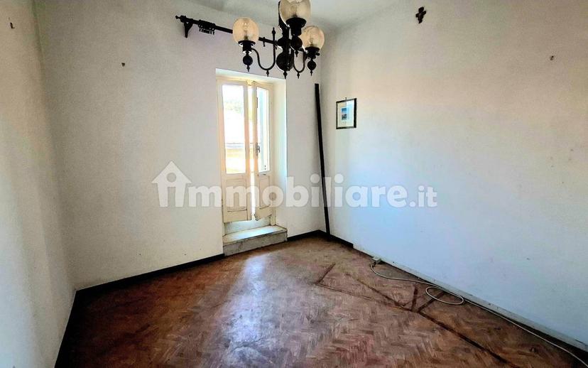 Casa colonica via Antonio Gramsci-Castiglione, Castiglione Della Valle, Marsciano — foto 13 di 33