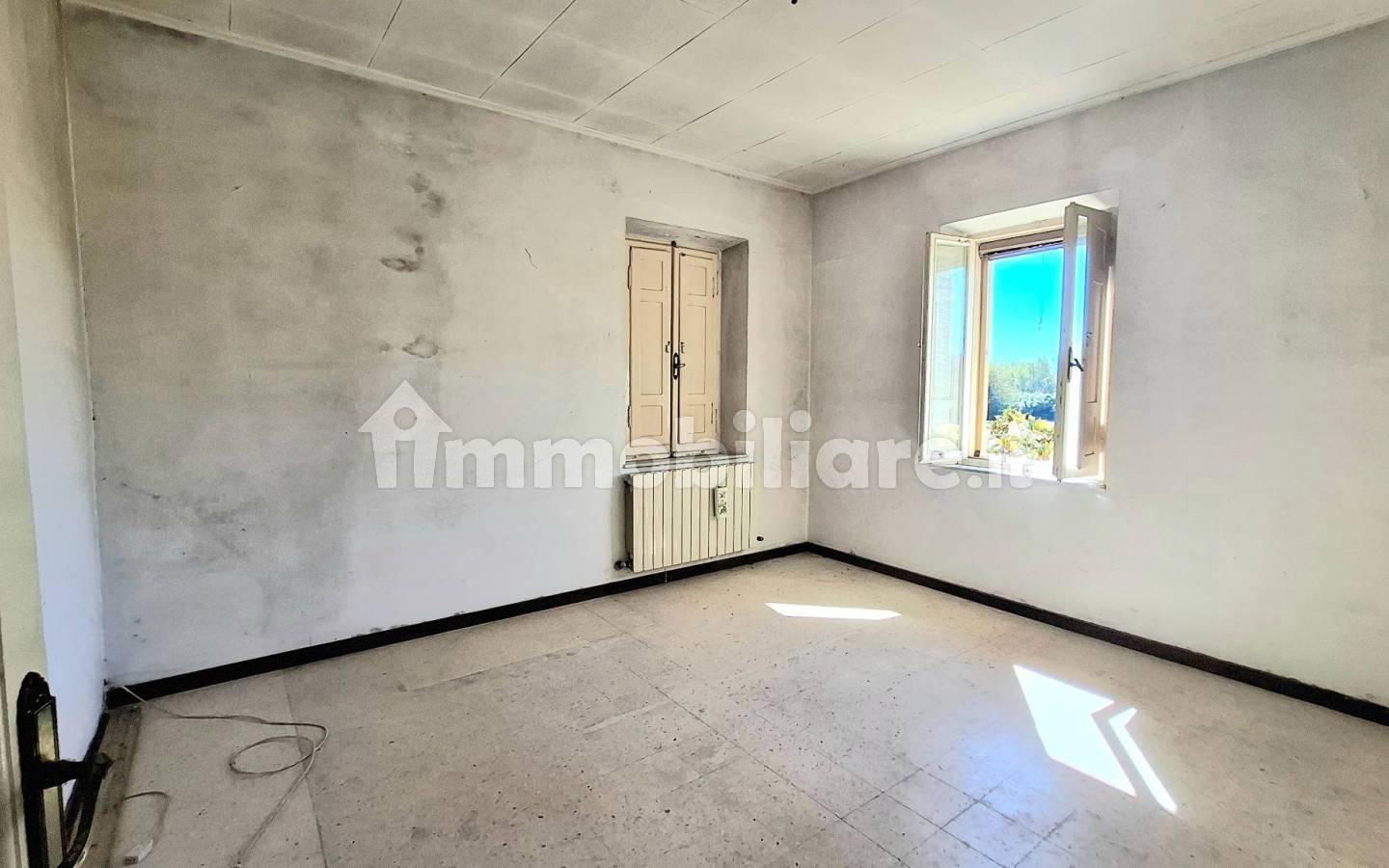 Casa colonica via Antonio Gramsci-Castiglione, Castiglione Della Valle, Marsciano