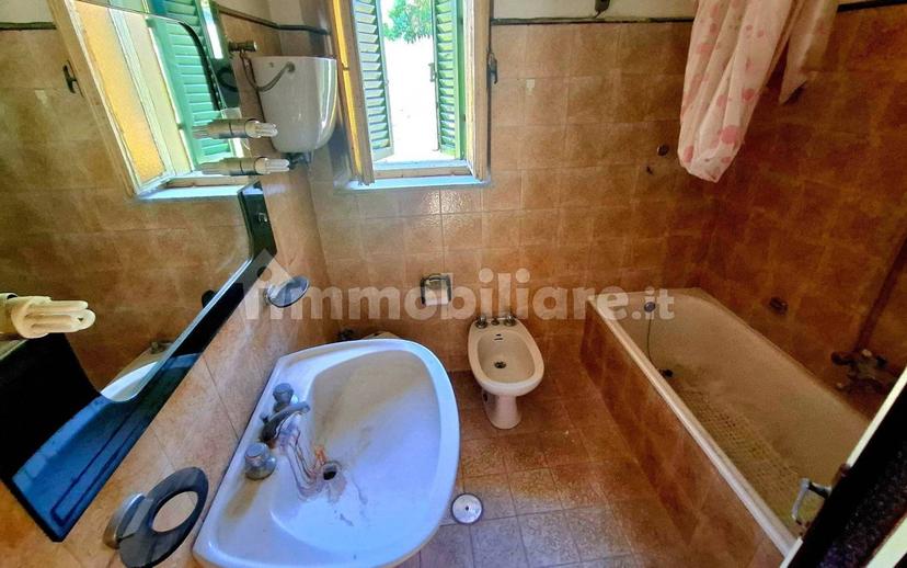 Casa colonica via Antonio Gramsci-Castiglione, Castiglione Della Valle, Marsciano — foto 24 di 33