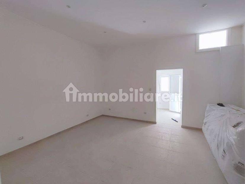 Bilocale via Bettolo, 13, Centro Storico, Brindisi — foto 7 di 8