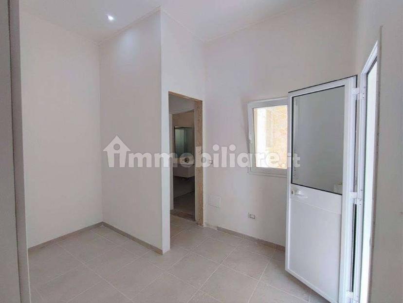 Bilocale via Bettolo, 13, Centro Storico, Brindisi — foto 4 di 8