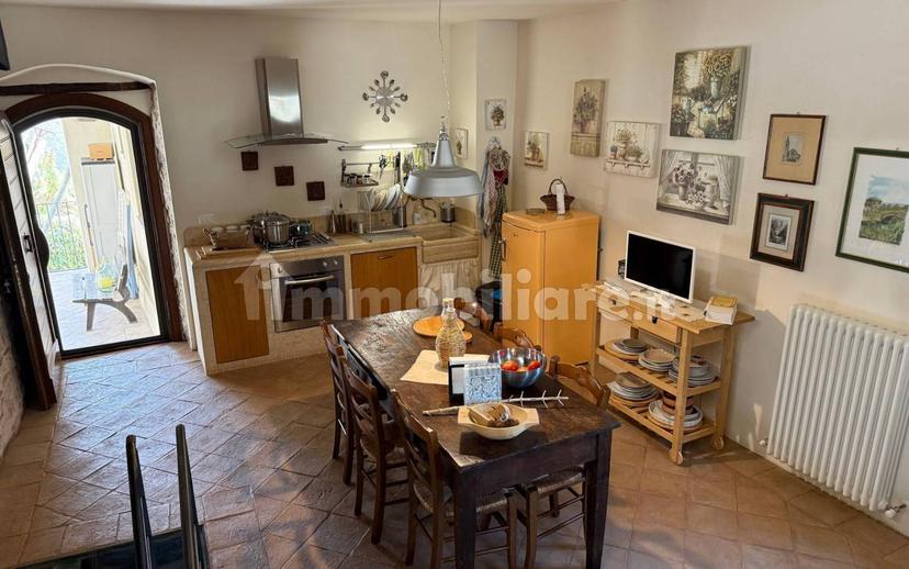 Terratetto unifamiliare 160 m², ottimo stato, Centro, Scheggino — foto 8 di 39