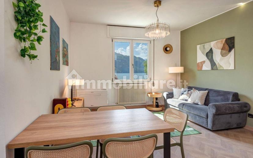 Trilocale via Statale 146, Centro, Mandello del Lario — foto 15 di 19