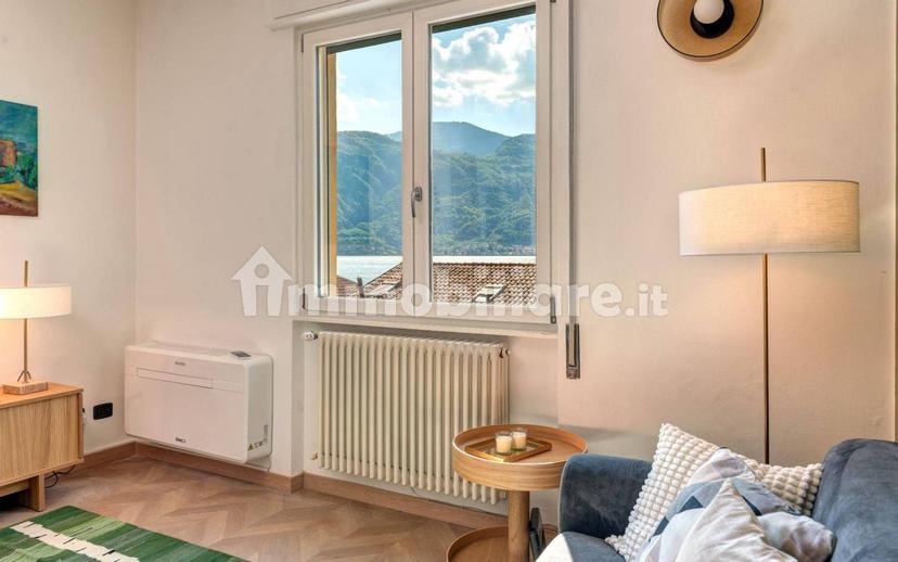 Trilocale via Statale 146, Centro, Mandello del Lario — foto 11 di 19