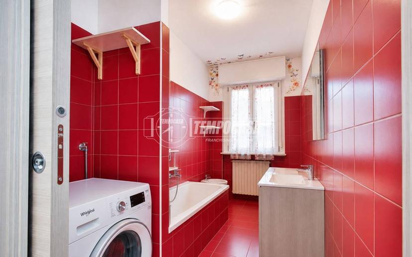 Trilocale ottimo stato, secondo piano, Centro, Trecate — foto 11 di 30