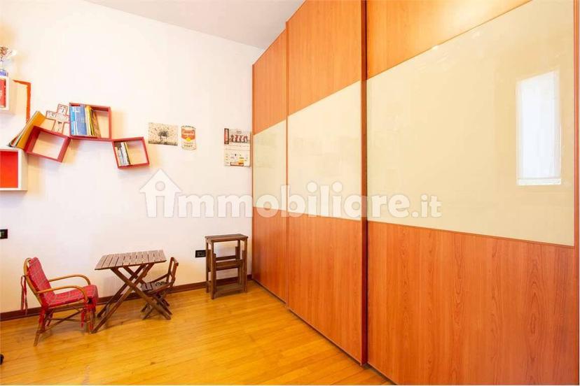 Trilocale via Giuseppe Galliano, 1, Centro, Limbiate — foto 6 di 45