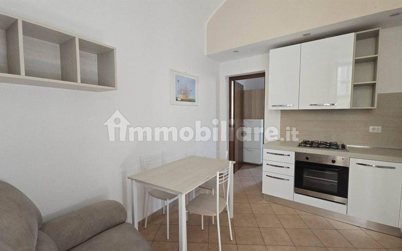 Bilocale via Belletti Bona 6, Centro Storico, Biella — foto 9 di 15